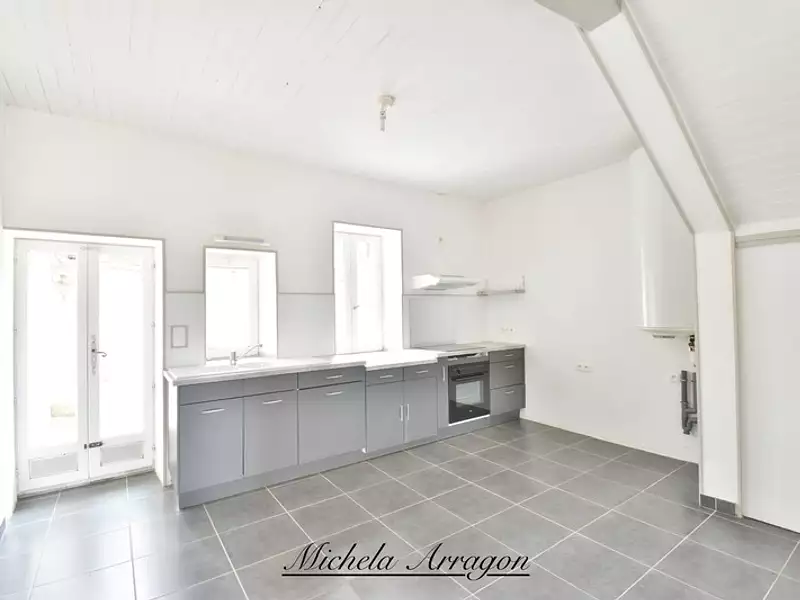 Maison, 77 m²