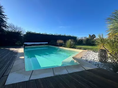 Maison, 281 m²