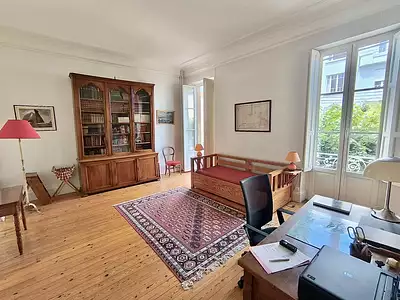 Maison, 280 m²