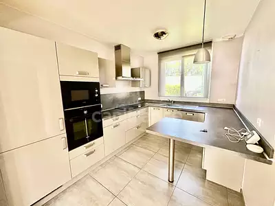 Maison, 92 m²