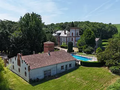 Maison, 840 m²
