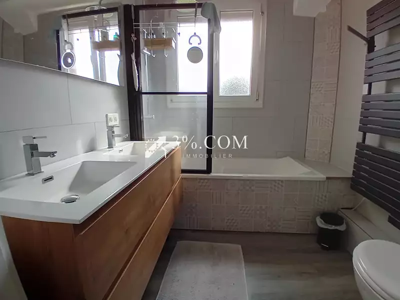 Maison, 125 m²