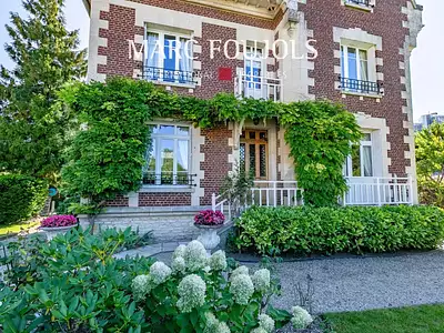 Maison, 198 m²