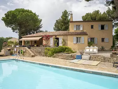 Maison, 246 m²