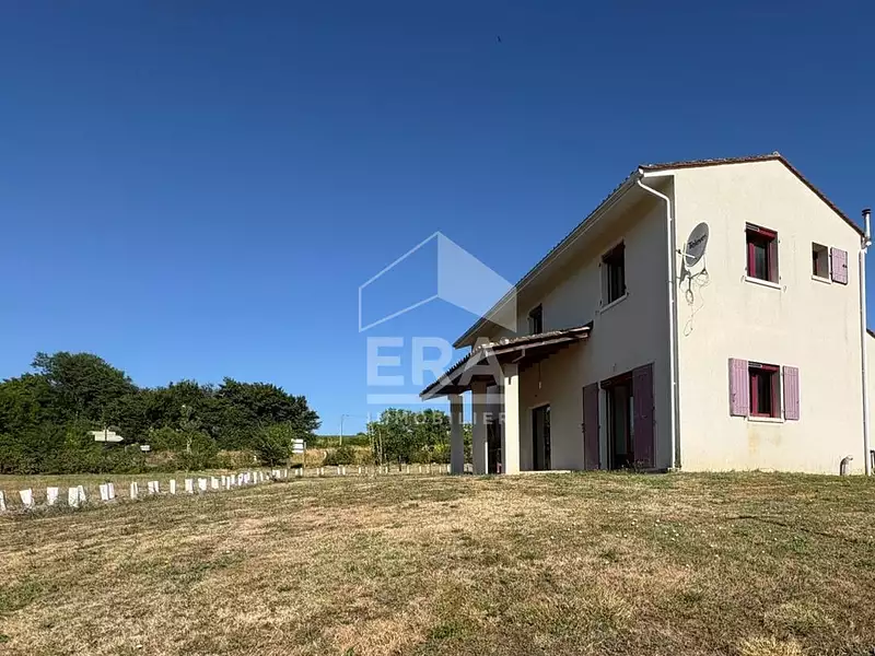 Maison, 143 m²