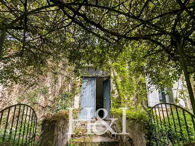 Maison, 220 m²
