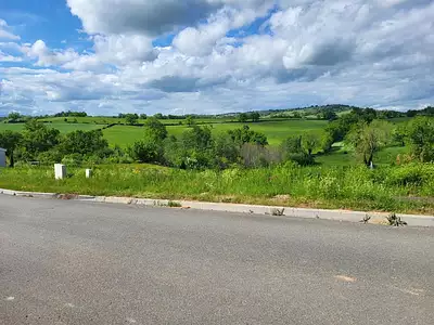 Terrain, 733 m²