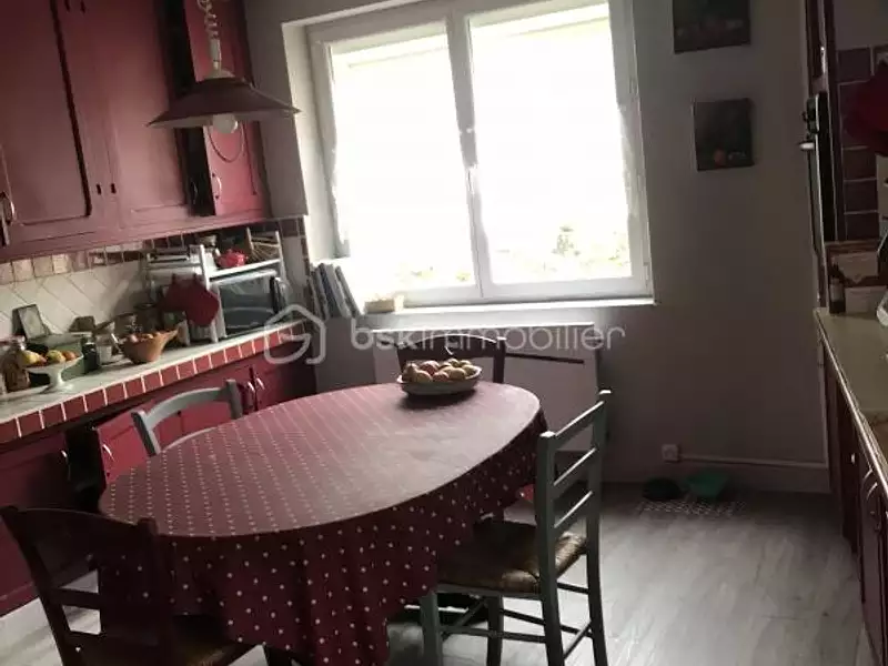 Maison, 266 m²