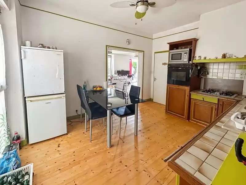 Maison, 222 m²