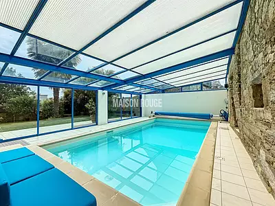 Maison, 225 m²