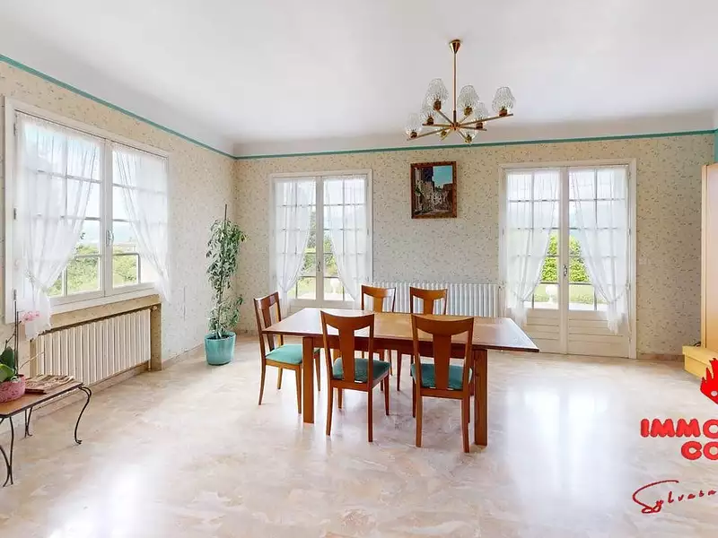 Maison, 229 m²