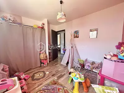 Maison, 94 m²