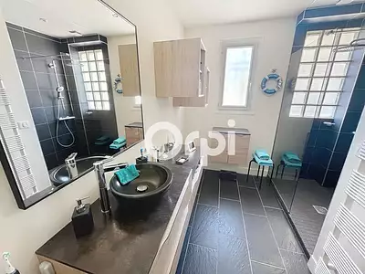 Maison, 155 m²