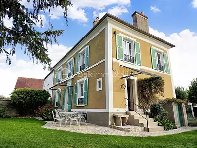 Maison, 180 m²