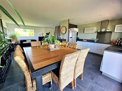 Maison, 110 m²