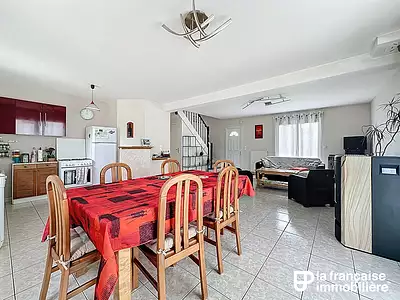 Maison, 112 m²
