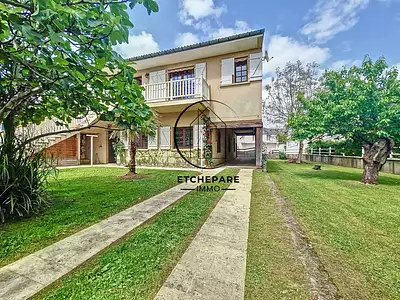 Maison, 167 m²
