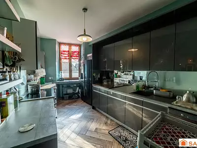 Maison, 270 m²
