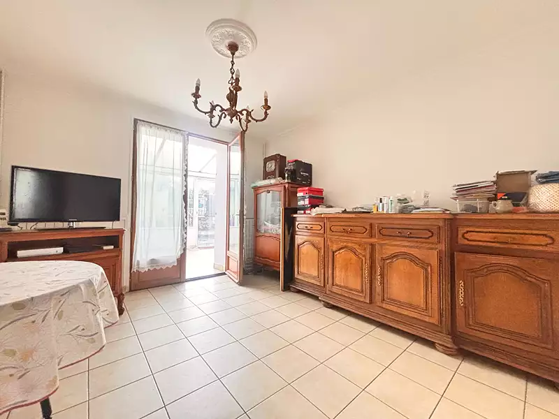 Maison, 77 m²