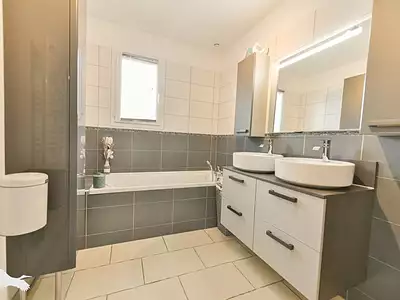 Maison, 125 m²