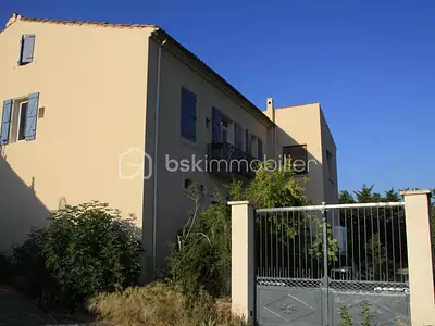Maison, 350 m²