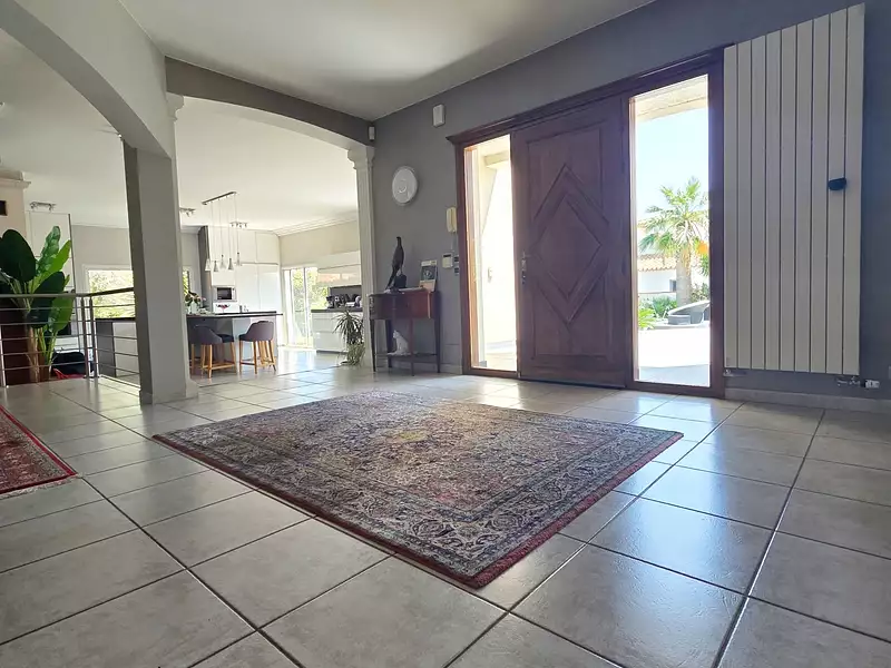 Maison, 241 m²