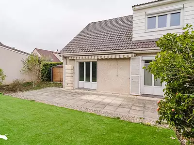 Maison, 93 m²
