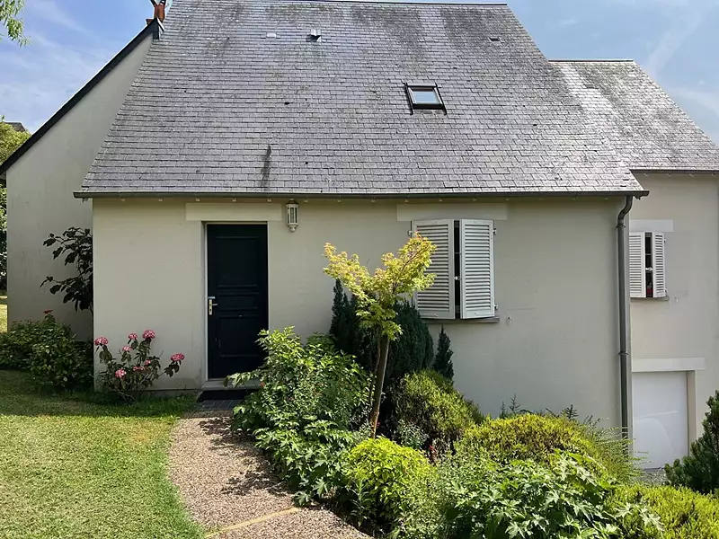 Maison, 166 m²
