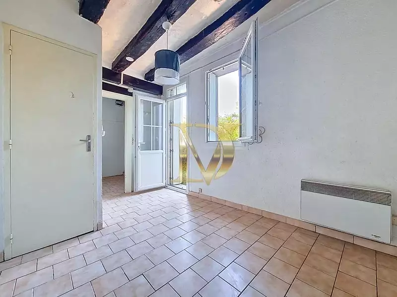 Immeuble, 84 m²