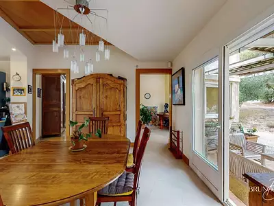 Maison, 326 m²