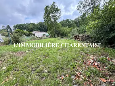 Terrain, 830 m²