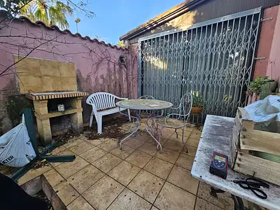 Terrain, 709 m²