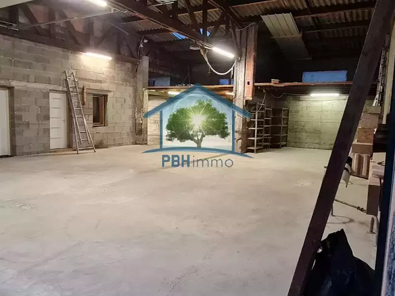 Maison, 340 m²