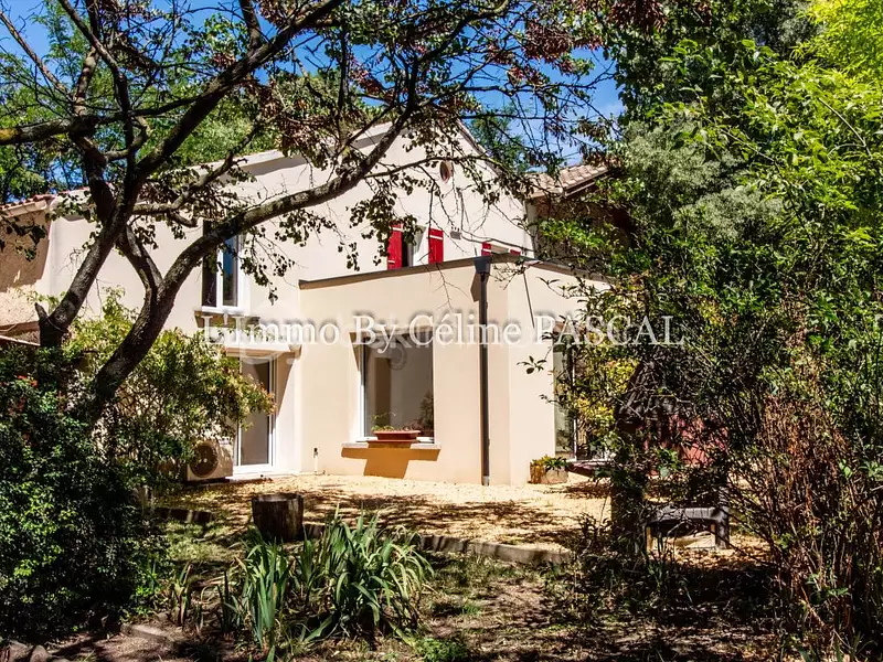 Maison, 159 m²