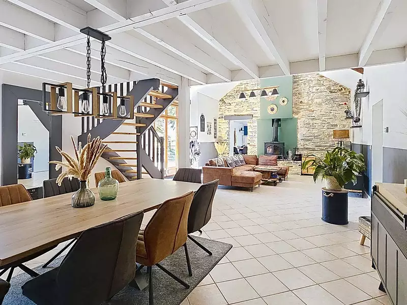 Maison, 216 m²