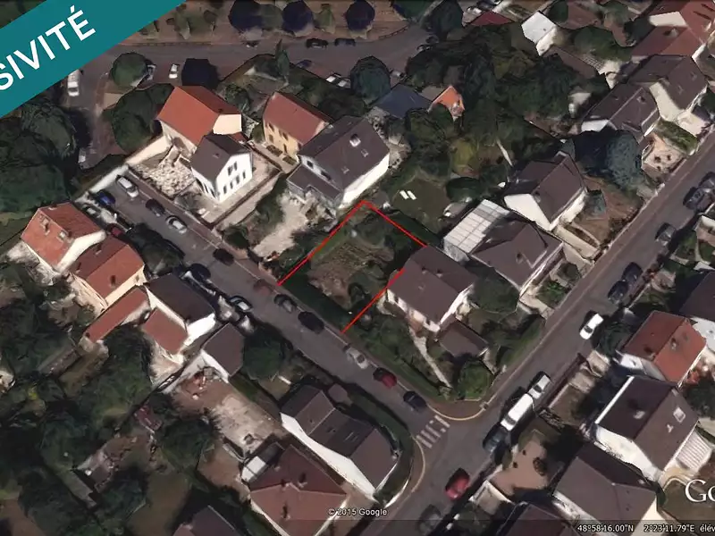 Terrain, 256 m²