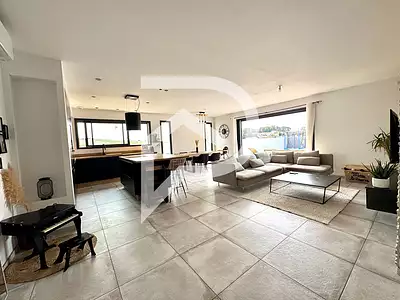 Maison, 112 m²