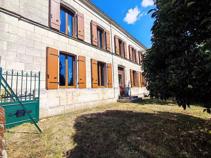 Maison, 235 m²
