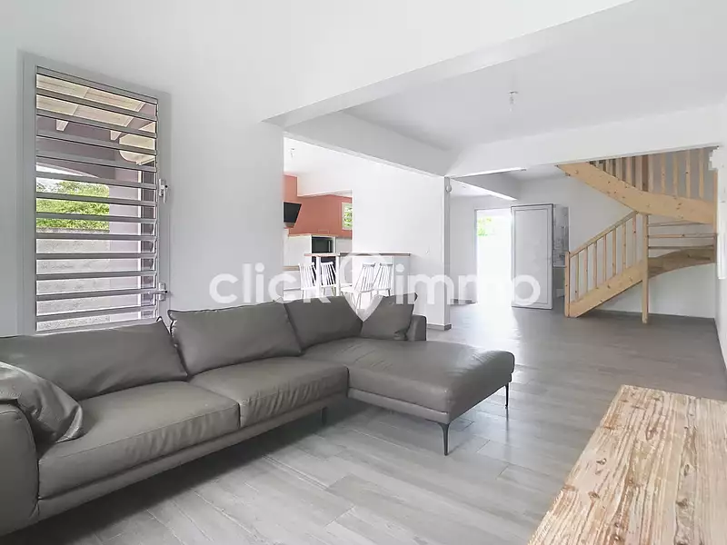 Maison, 97 m²