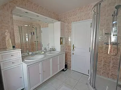 Maison, 143 m²