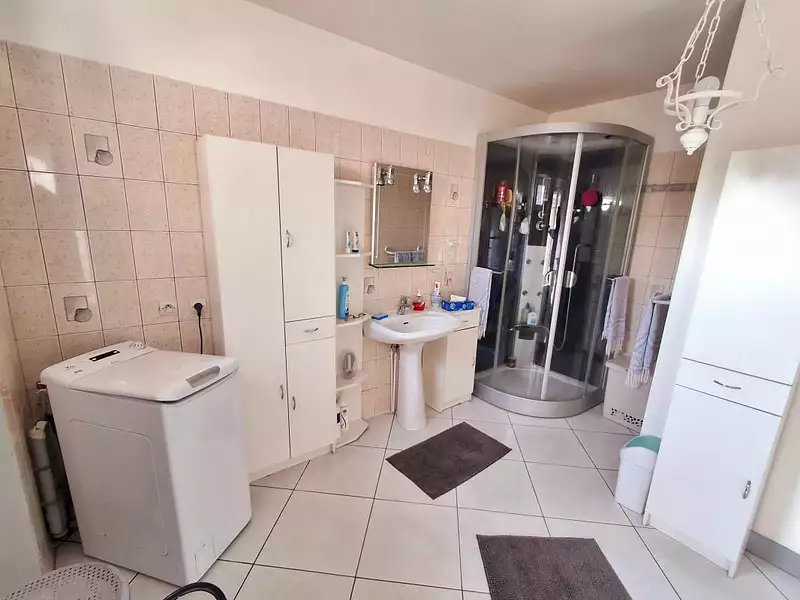 Maison, 148 m²