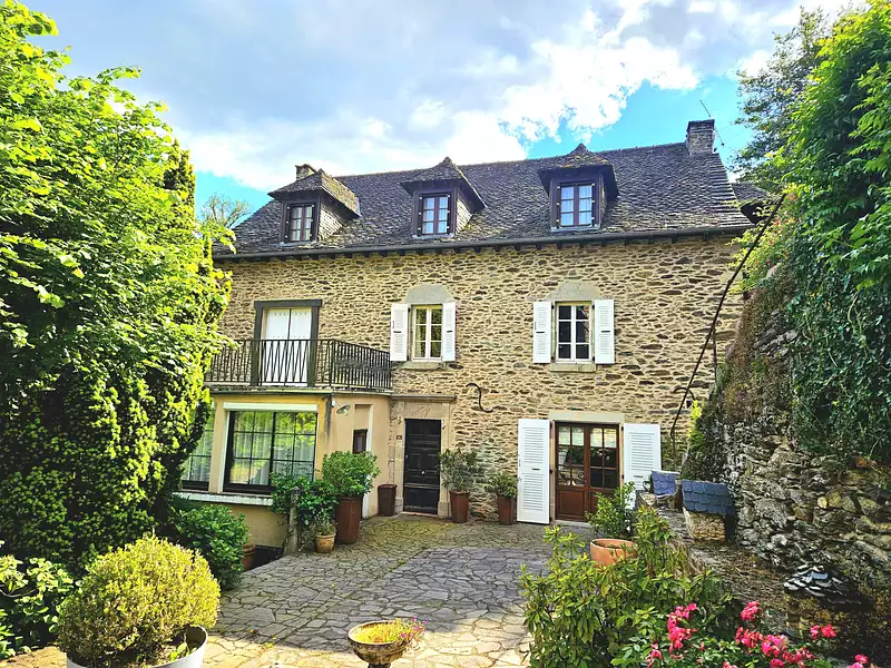 Maison, 390 m²