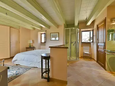 Maison, 222,42 m²