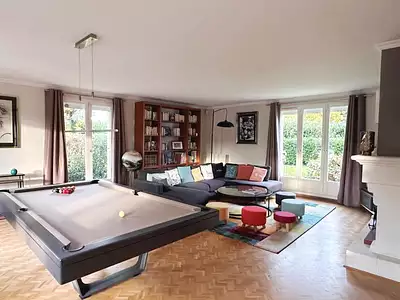 Maison, 210 m²