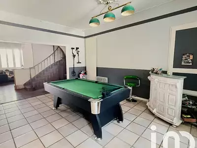 Maison, 235 m²