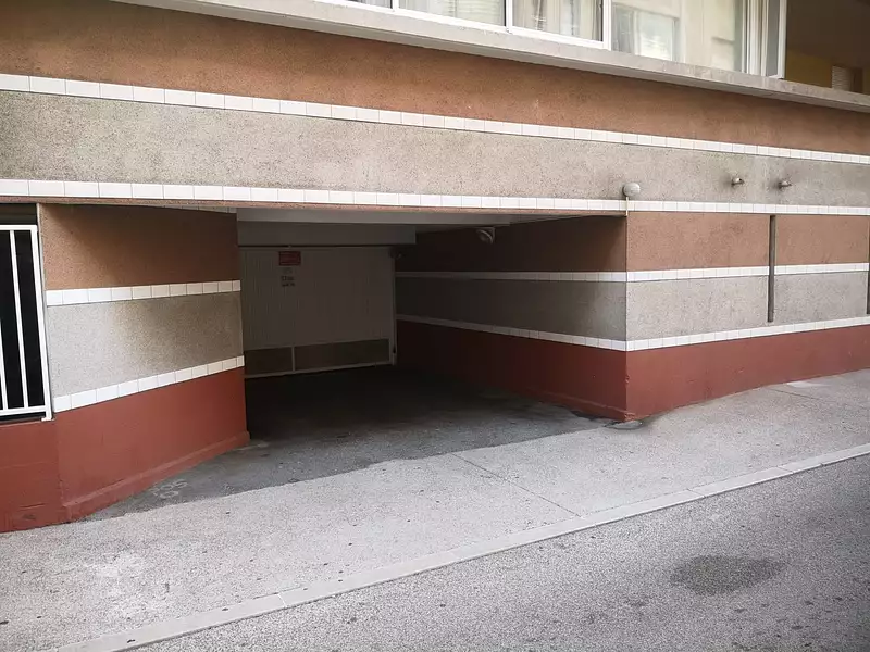 Parking, 13 m²