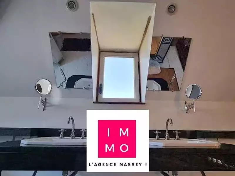 Maison, 298 m²