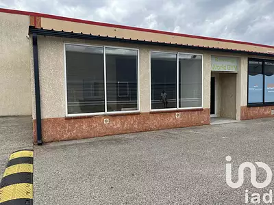 Immeuble, 329 m²