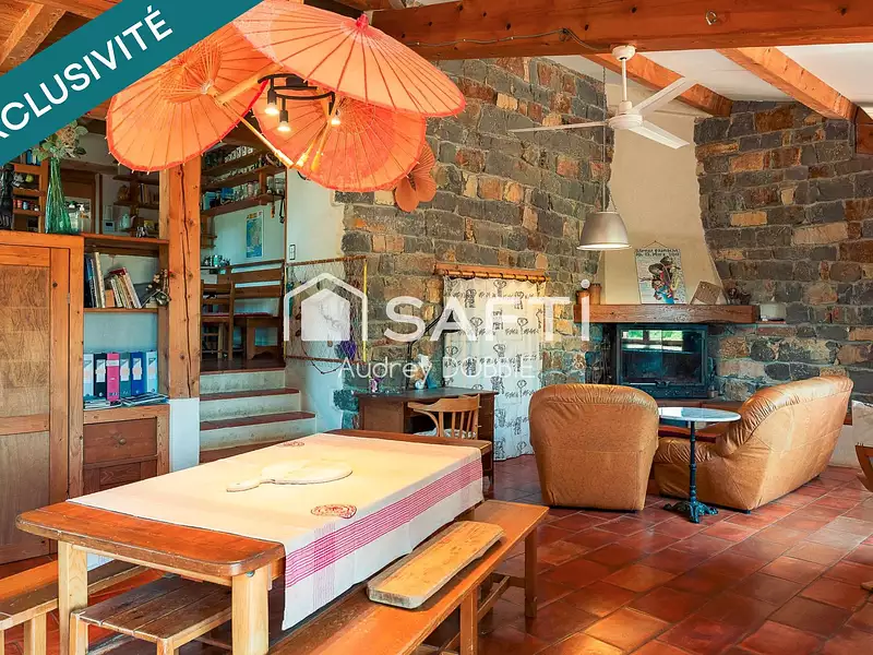 Maison, 228 m²