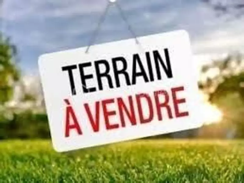Terrain, 402 m²